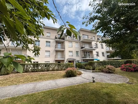 appartement 3 pièces 64 m²