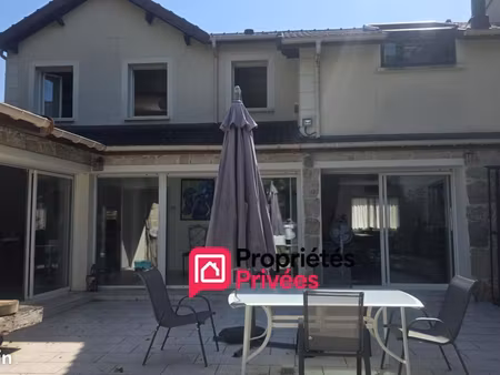 maison 5 pièces 160 m²