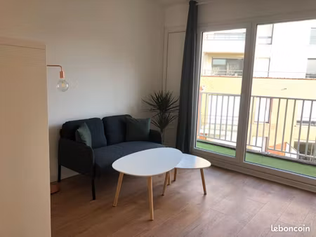 studio 28m2 meublé +balcon