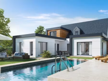 maison 7 pièces 236 m²