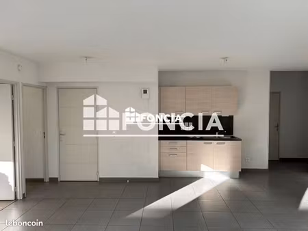 appartement 3 pièces 65 m²