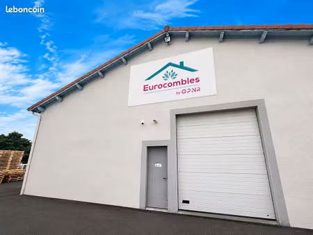 entrepôt 320 m² noiretable