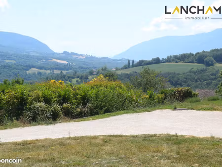 terrain 733 m² vanzy