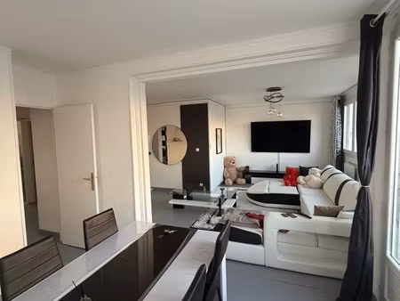 appartement 75m2 pied du tramway