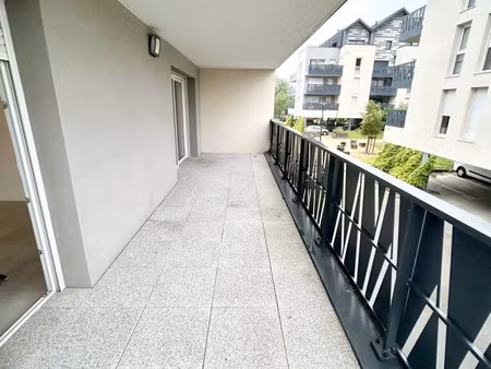 vent très beau appartement f2 à les ponts de cé (49130) 7 km de angers. surface habitable 