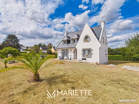 maison 6 pièces 145 m²