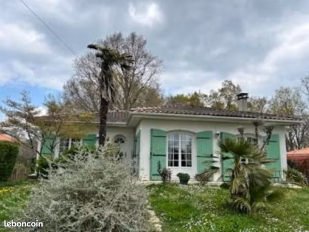 maison 6 pièces - plein pied 110 m² - 4 chambres - sous sol intégral - jardin 850 m² - imp