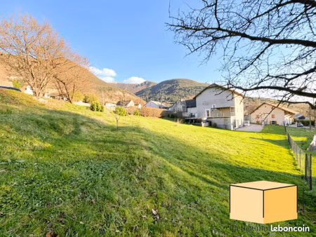propriété 6 pièces 164 m²