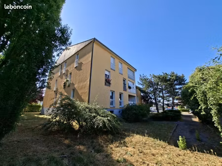 appartement 4 pièces 77 m²