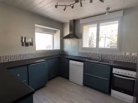 maison de 90m2 avec parking