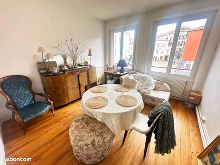 appartement 3 pièces 61 m²