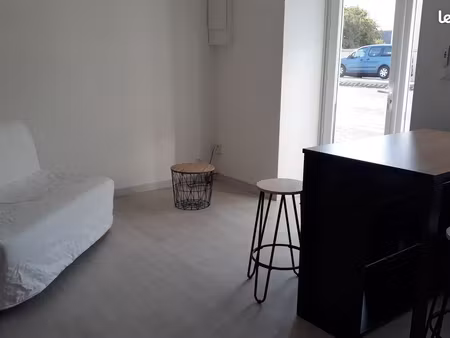 loue t1 bis de 29 m² avenue chatenay