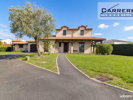 maison 6 pièces 136 m²