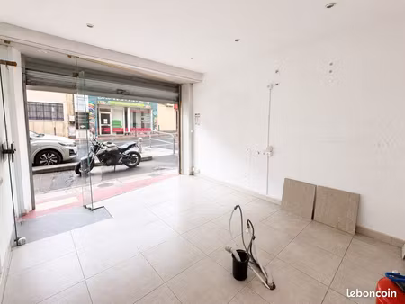 local commercial