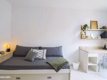 appartement 1 pièce 19 m²