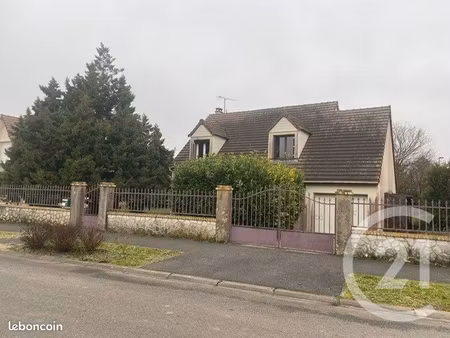 maison 5 pièces 105 m²