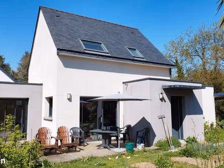 maison 5 pièces 93m²