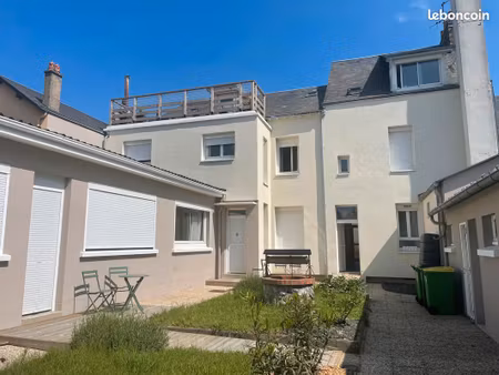 appartement  2 pièces  44m2  rdc sur jardin