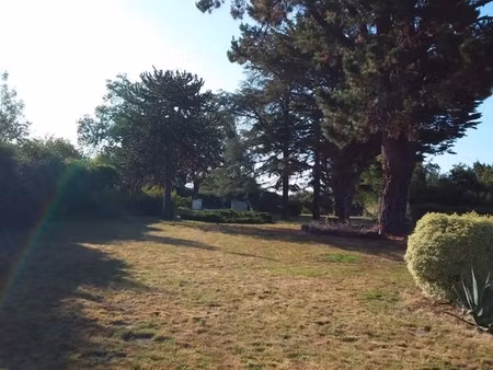 a vendre terrain constructible