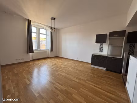 appartement 3 pièces 75 m²