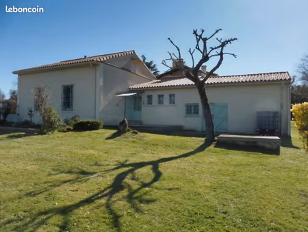maison de campagne à vendre avec dépendance et terrain