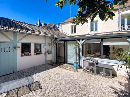 maison de ville 3 pièces 83 m²
