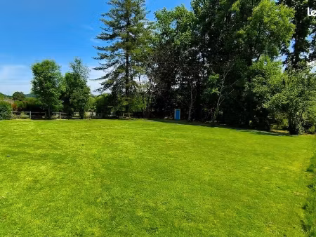 terrain 1 610 m² gan