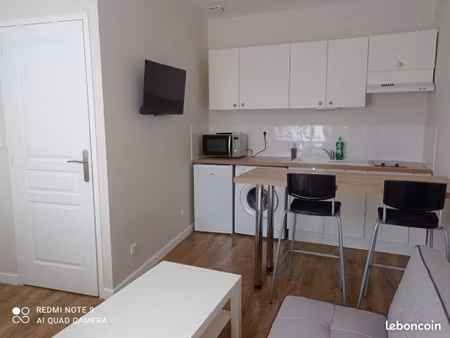 t2 souplex meublé rénové 32 m² – toutes charges incluses