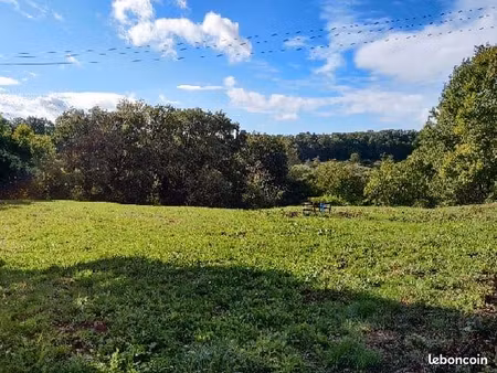 terrain 5840 m² saillac