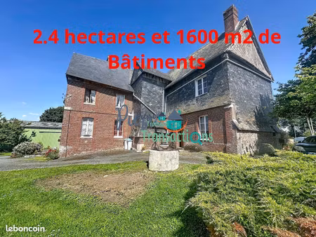 maison 8 pièces 214 m²
