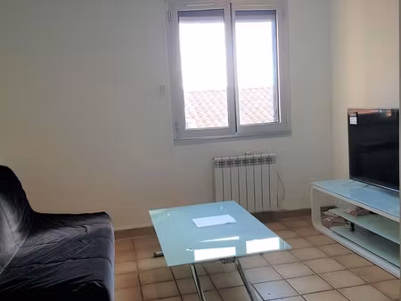 studio 1 pièce 18 m²