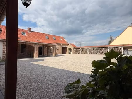 ferme 16 pièces 250 m²