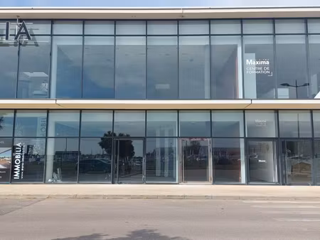 local 1er etage 223 m² mas balande
