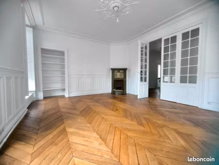 bureaux 430 m²