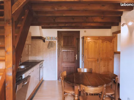 studio mezzanine meublé