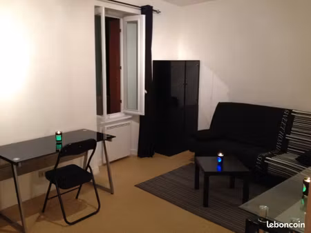 studio meublé 24m2 centre de ville brioude