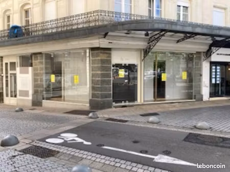local commercial hyper centre château-gontier