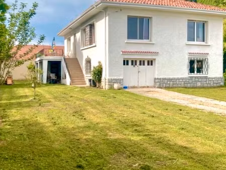 maison familiale 252 m² – 6 chambres - lons