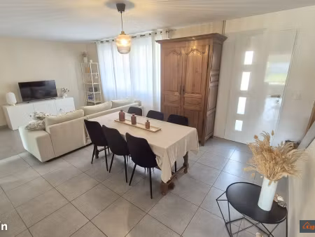 maison 5 pièces 95 m²