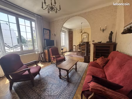 appartement 3 pièces 94 m²