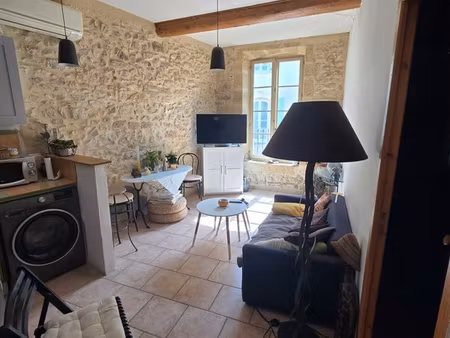collias immeuble composé de deux appartements et remise ou garage aménageable au rdc