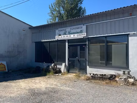local professionnel magasin et atelier