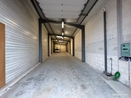 batiment - garage 230m2