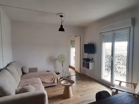 à louer – appartement t2 lumineux avec balcon – le mans  avenue rubillard