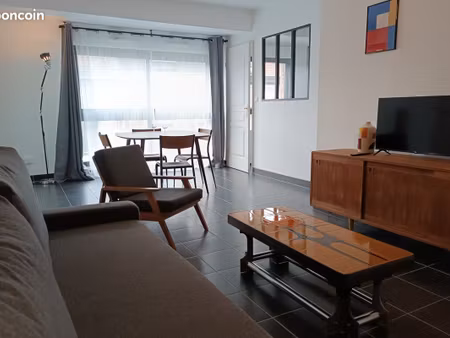 t2 meublé + parking – 53m² centre de lille