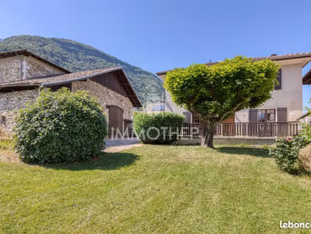 maison 5 pièces 106 m²