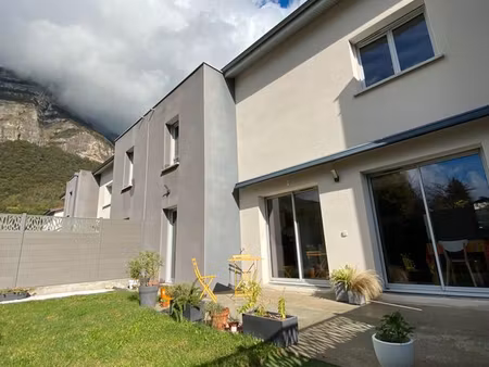 crolles - jolie maison 94 m² proche centre