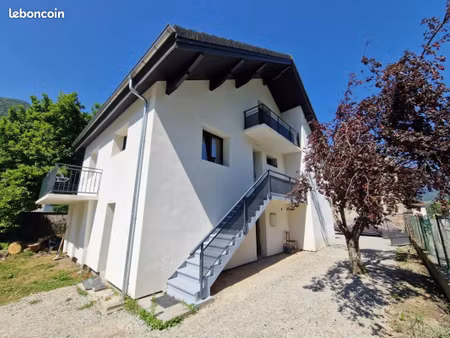maison 16 pièces 426 m²