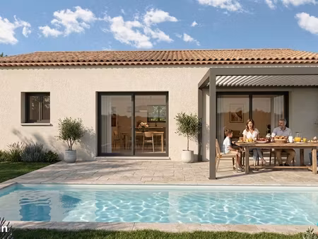maison 84 m² avec terrain à gonfaron (83)