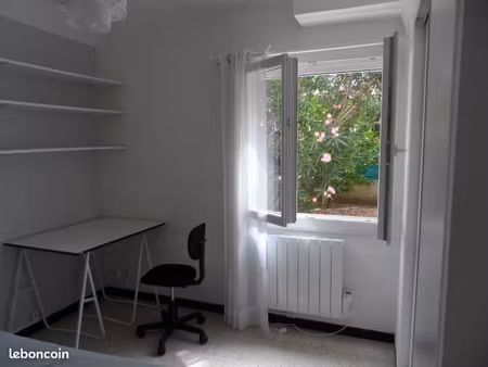 studio 1 pièce 18 m²